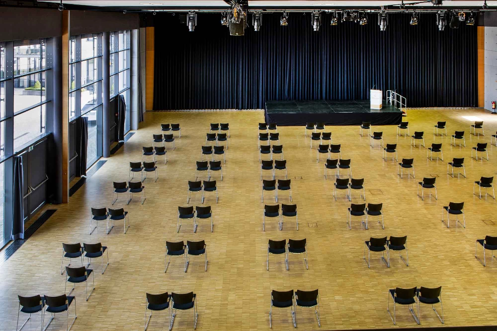 h-bitburg_stadthalle-2